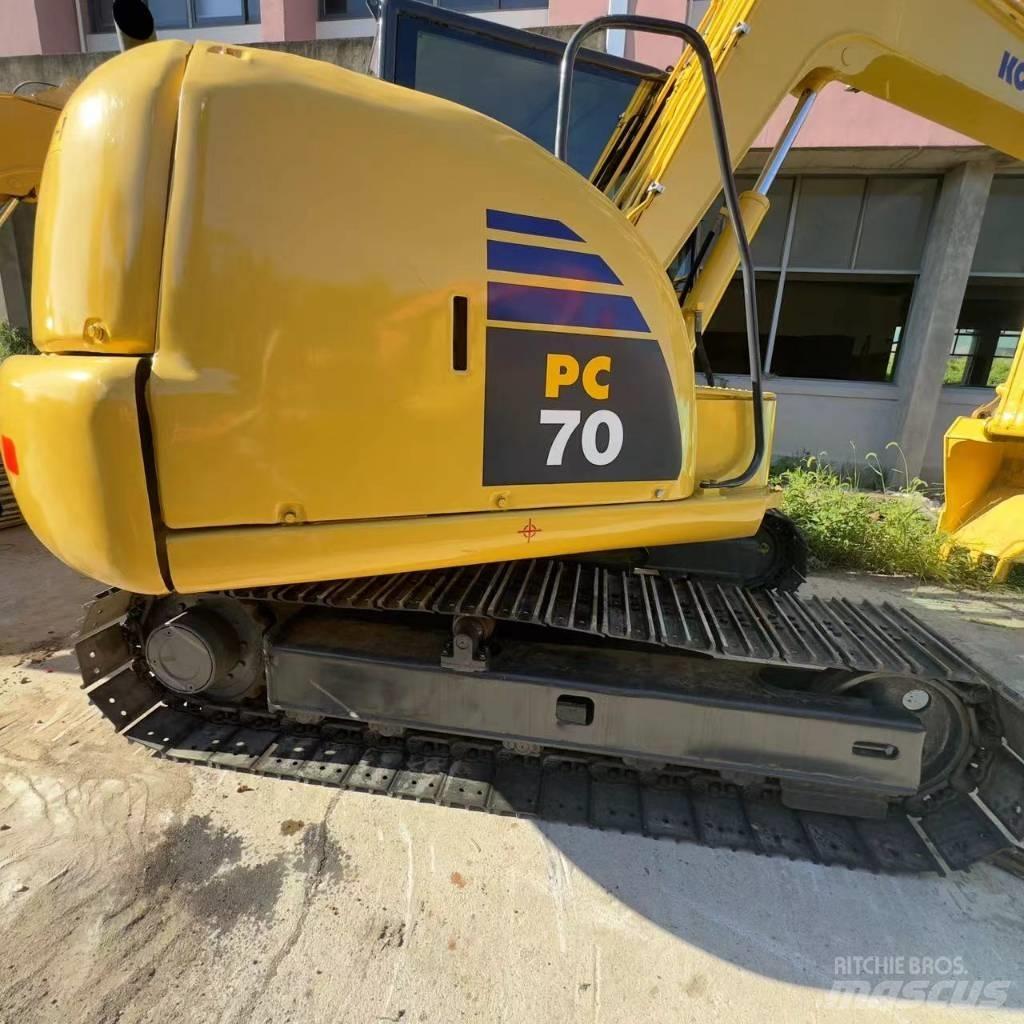 Komatsu PC 70 Pásová rýpadla