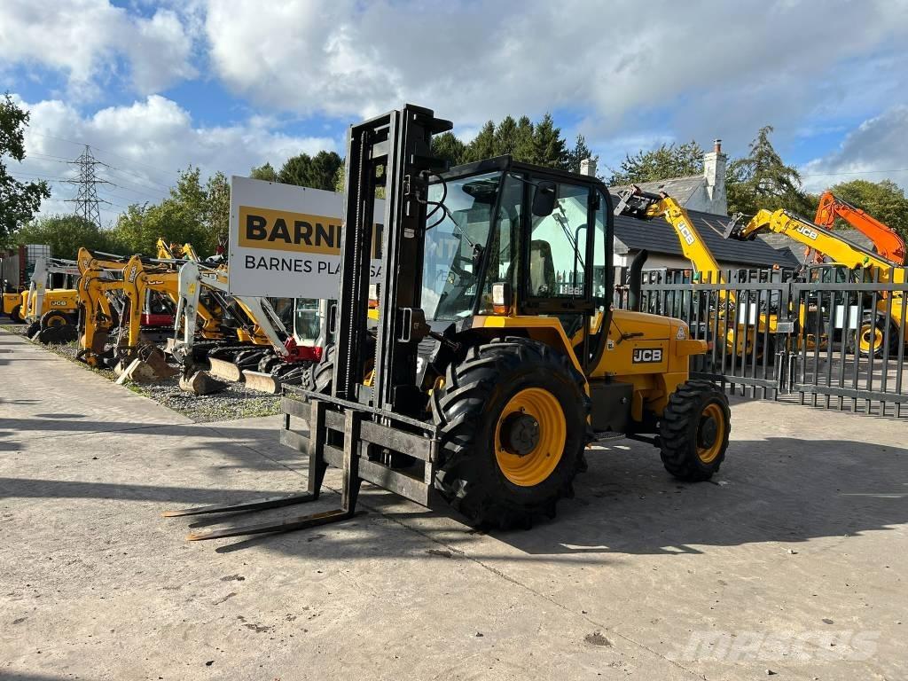 JCB 926 Terénní vysokozdvižné vozíky