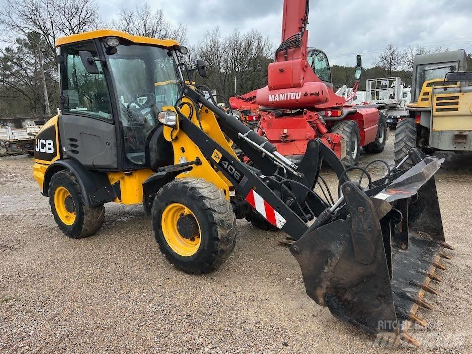 JCB 406 B Kolové nakladače