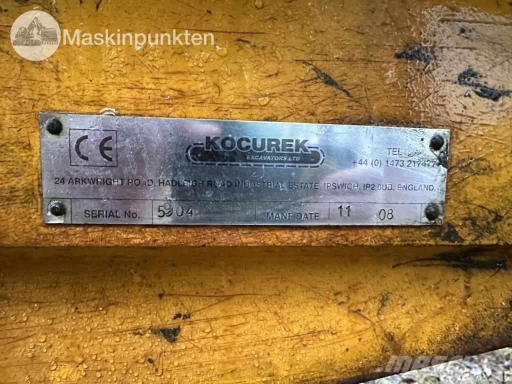 JCB JS 220 LC Pásová rýpadla