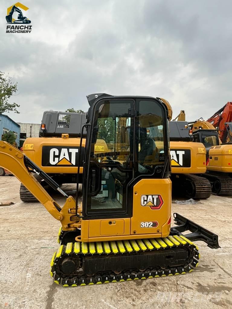 CAT 302 Mini rýpadla < 7t