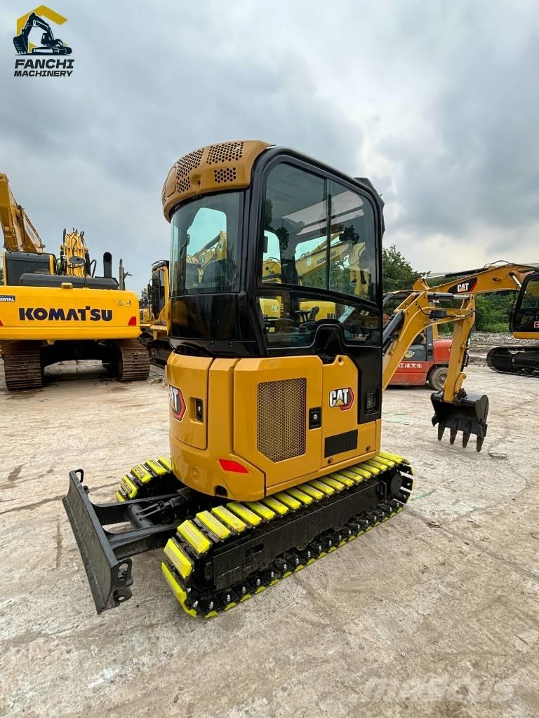 CAT 302 Mini rýpadla < 7t