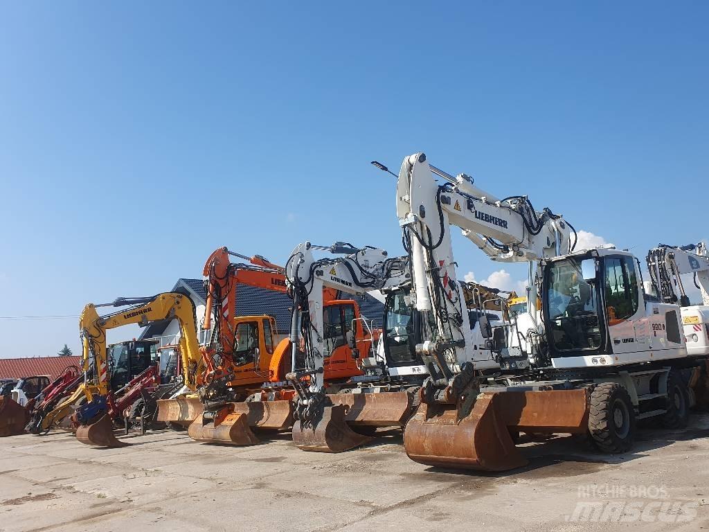 Mecalac 12 M TX Kolová rýpadla