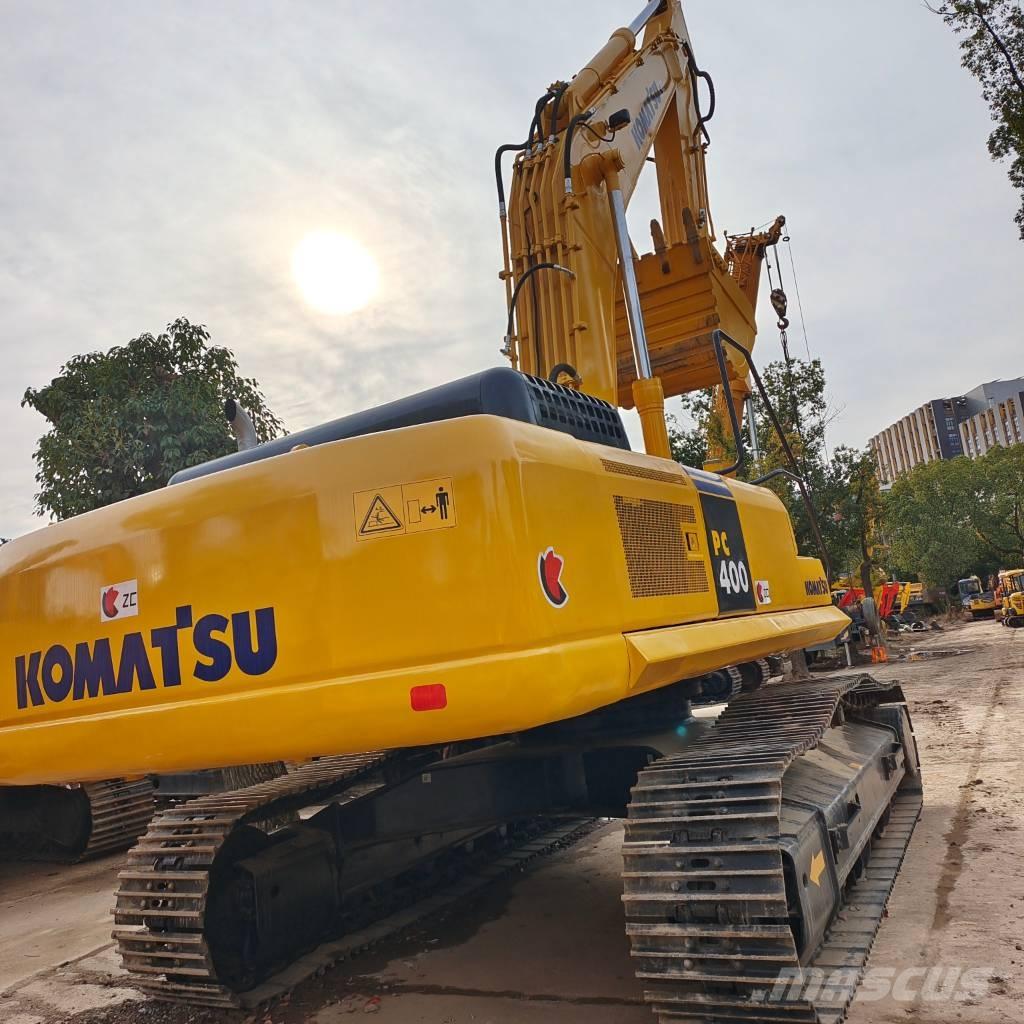 Komatsu PC 450 Pásová rýpadla