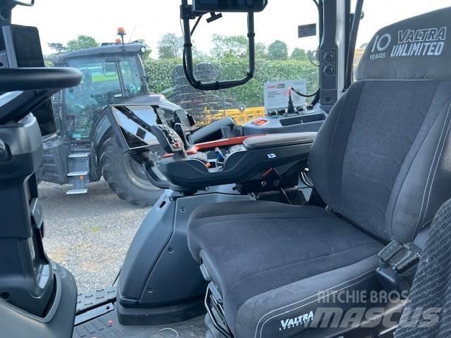 Valtra T 175 V Traktory