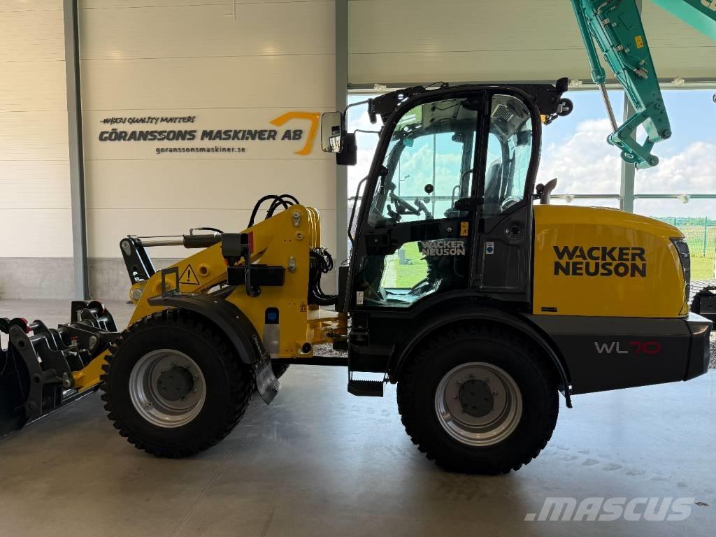 Wacker Neuson WL 70 Kolové nakladače