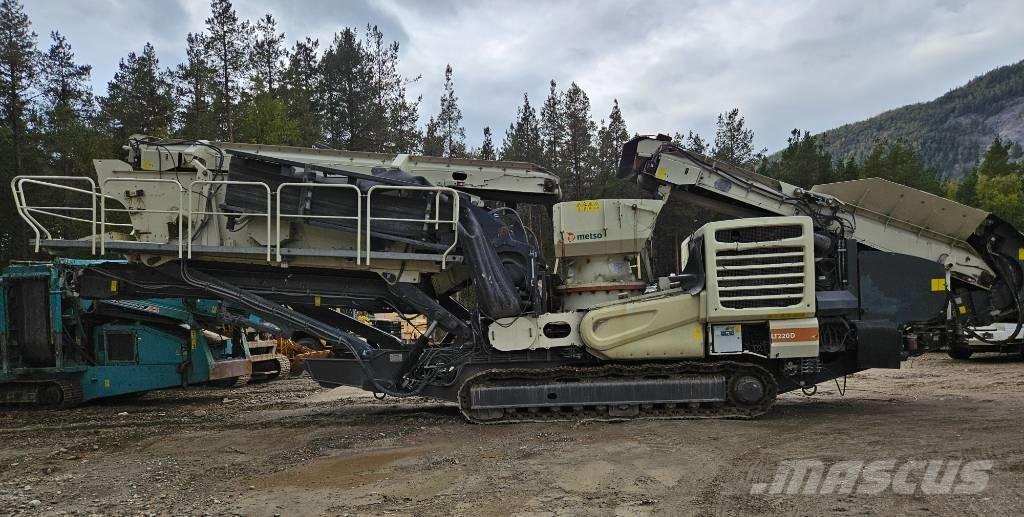 Metso LT 220 D Mobilní drtiče