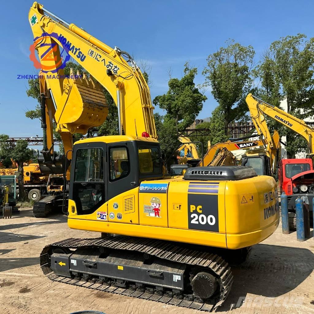 Komatsu PC 200-7 Pásová rýpadla