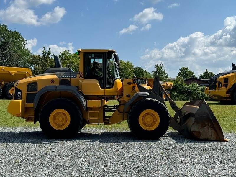 Volvo L 120 H Kolové nakladače