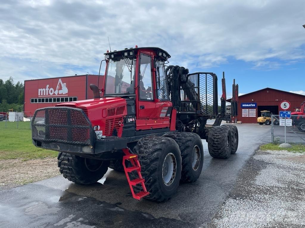 Komatsu 895 Vyvážecí traktory