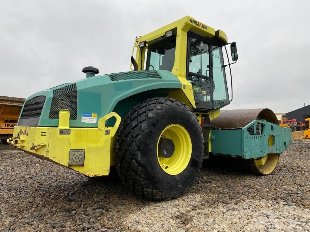 Ammann ASC 110 Tahačové válce