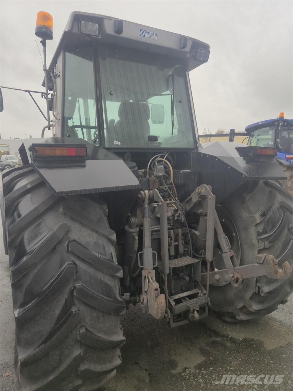 Massey Ferguson 3670 Traktory