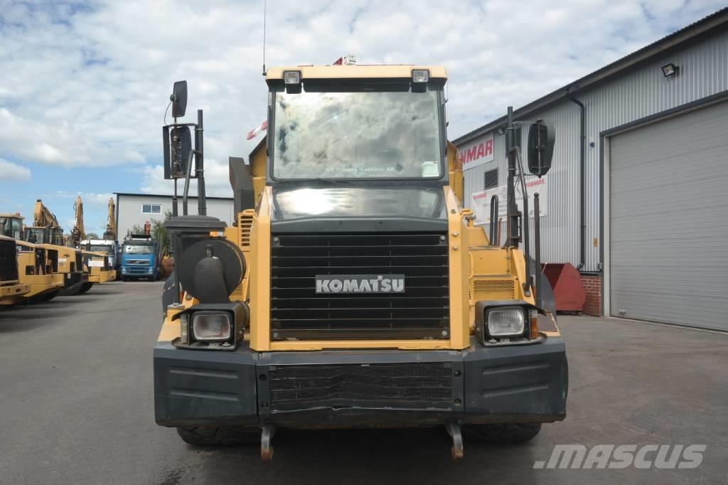 Komatsu HM300-1 Kloubové dempry