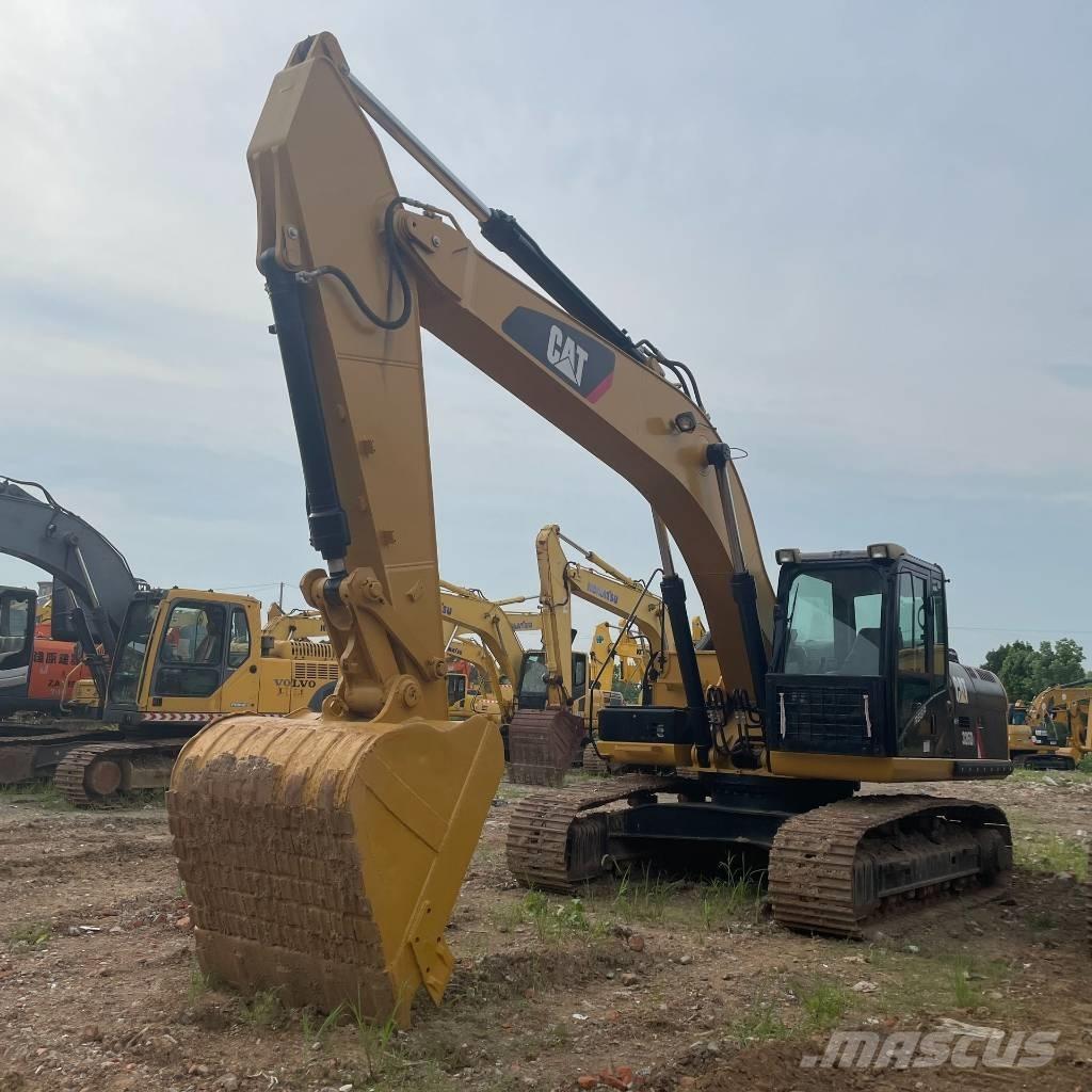 CAT 326D2 Pásová rýpadla
