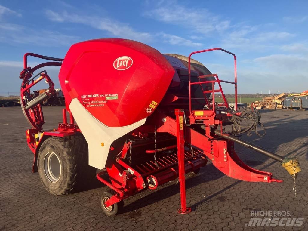 Lely Tornado 245 RP Lis na válcové balíky