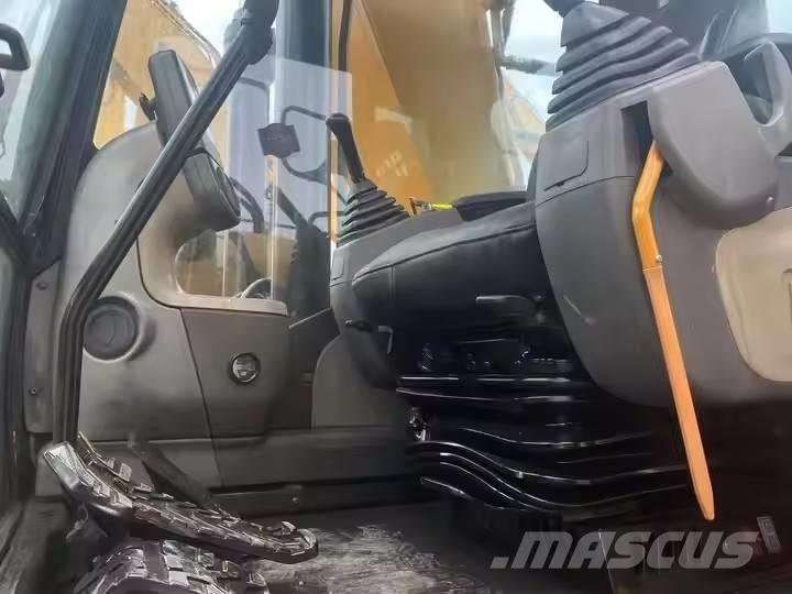 CAT 325 D Pásová rýpadla