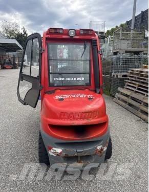 Manitou MI 30 D Dieselové vozíky