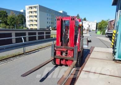 Manitou MI 30 D Dieselové vozíky