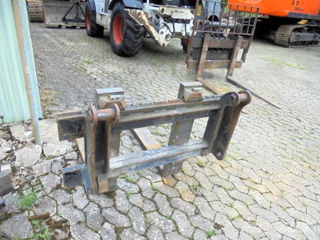 Terex TL 100 Kolové nakladače