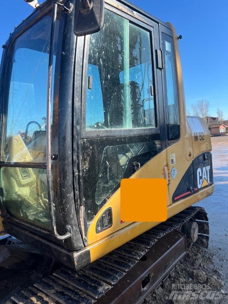 CAT 307 C Midi rýpadla 7t - 12t