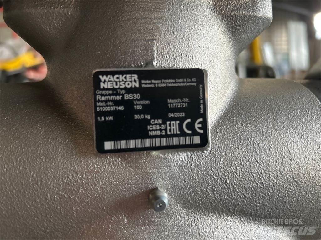 Wacker Neuson BS30 Vibrační pěchy