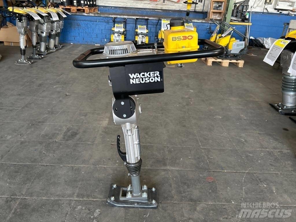 Wacker Neuson BS30 Vibrační pěchy