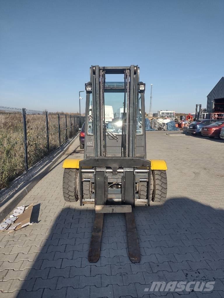 Jungheinrich TFG 430 LPG vozíky