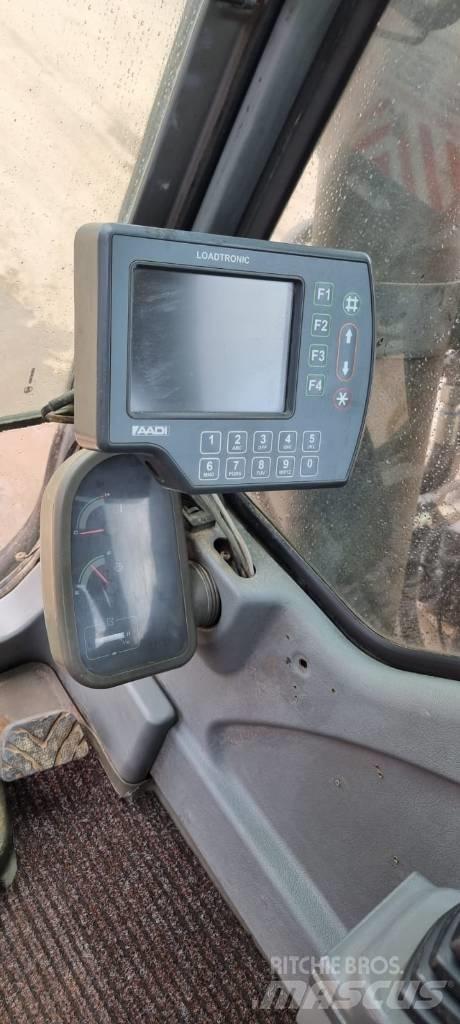 Volvo EC 210 B Pásová rýpadla