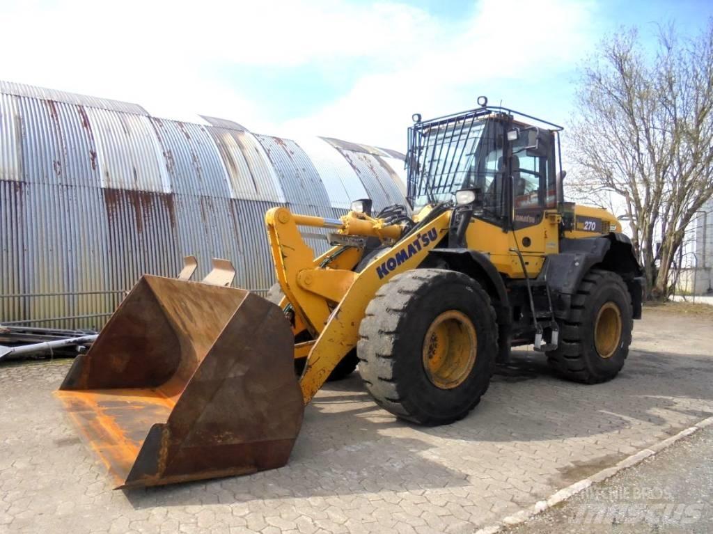 Komatsu WA 270-7 Kolové nakladače