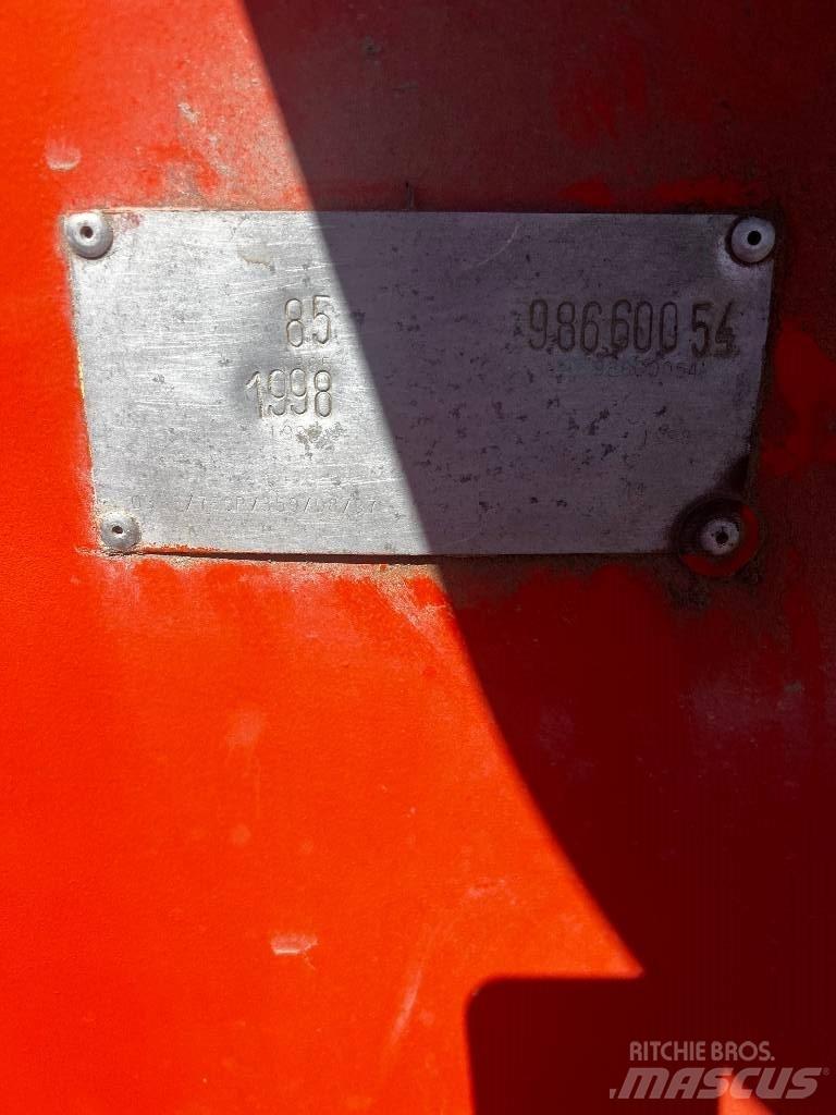 Terex TB 85 Kloubové plošiny