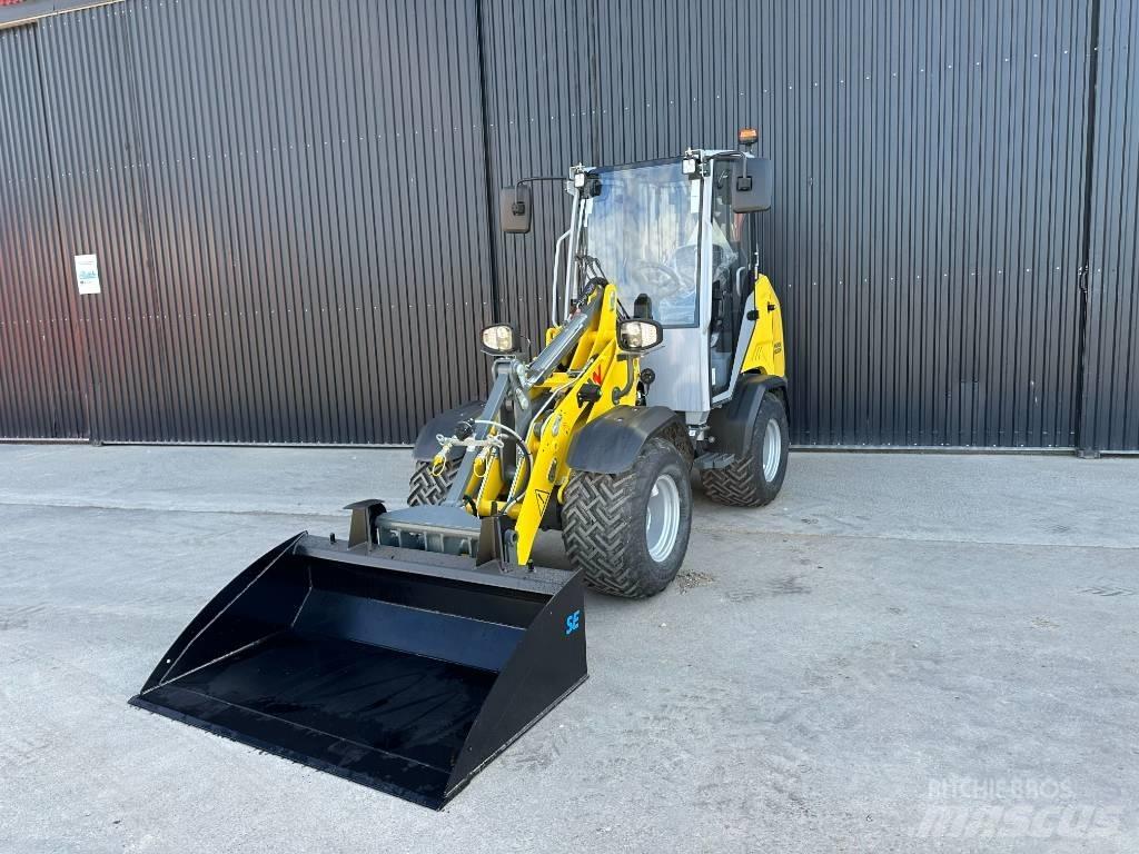 Wacker Neuson WL 28 Kolové nakladače