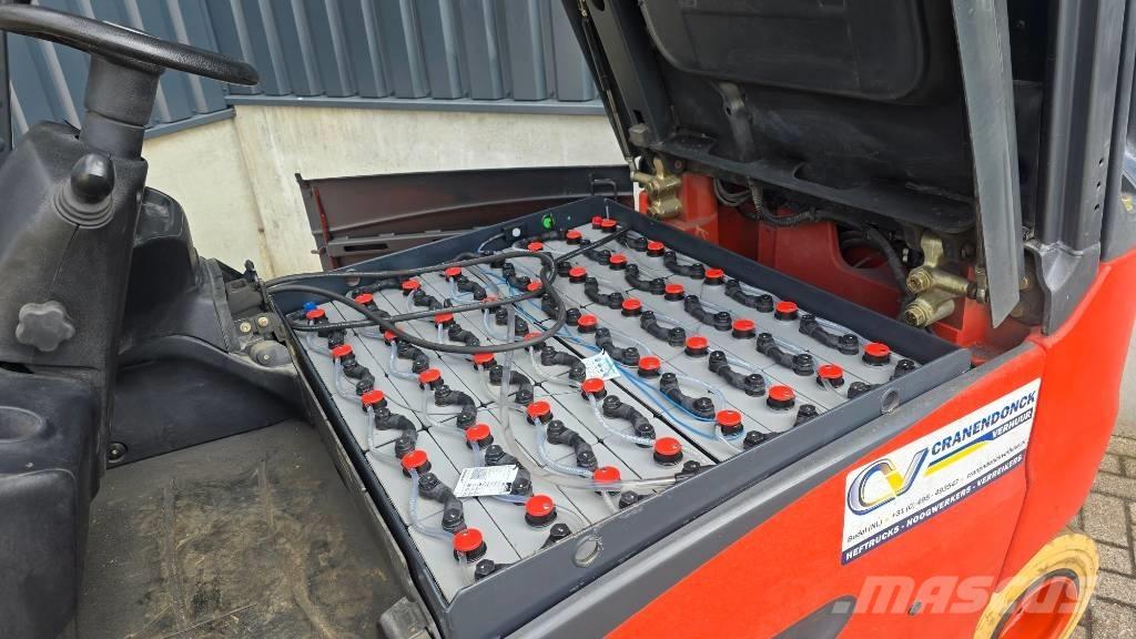 Linde E35 Akumulátorové vozíky