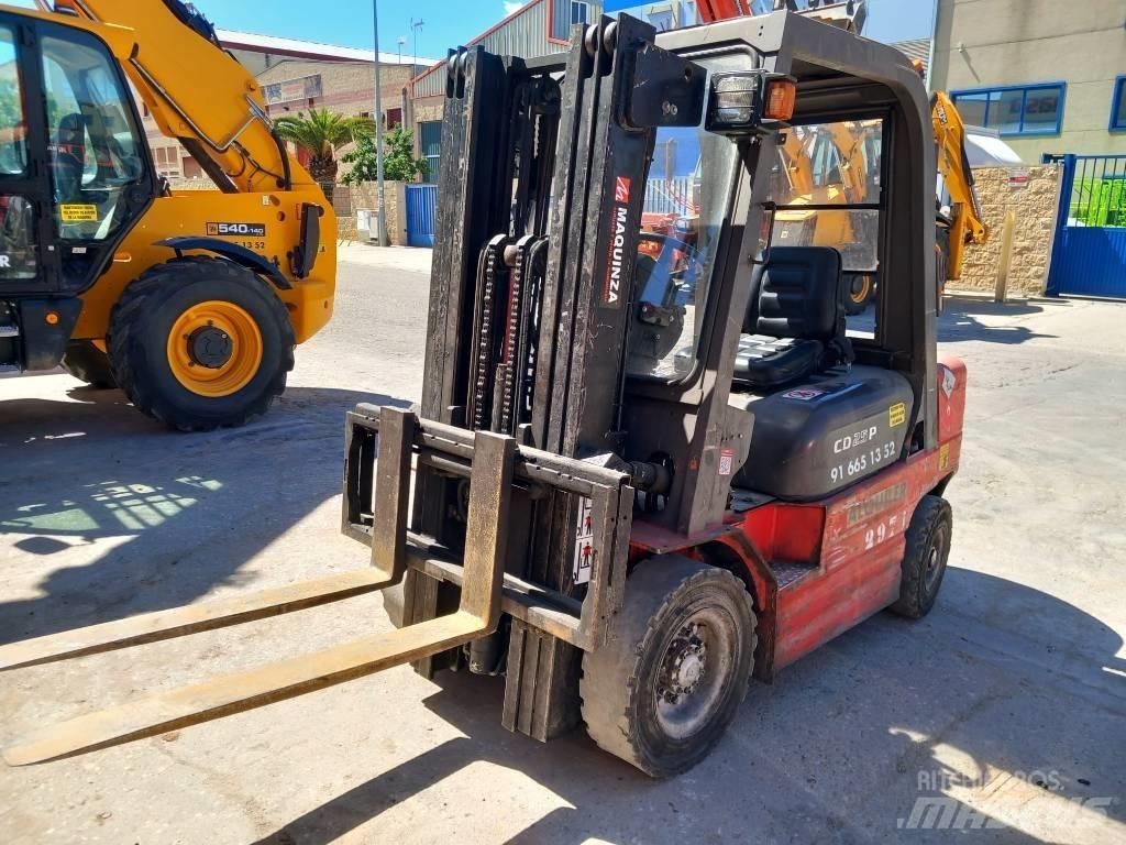 Manitou CD 25 P Dieselové vozíky