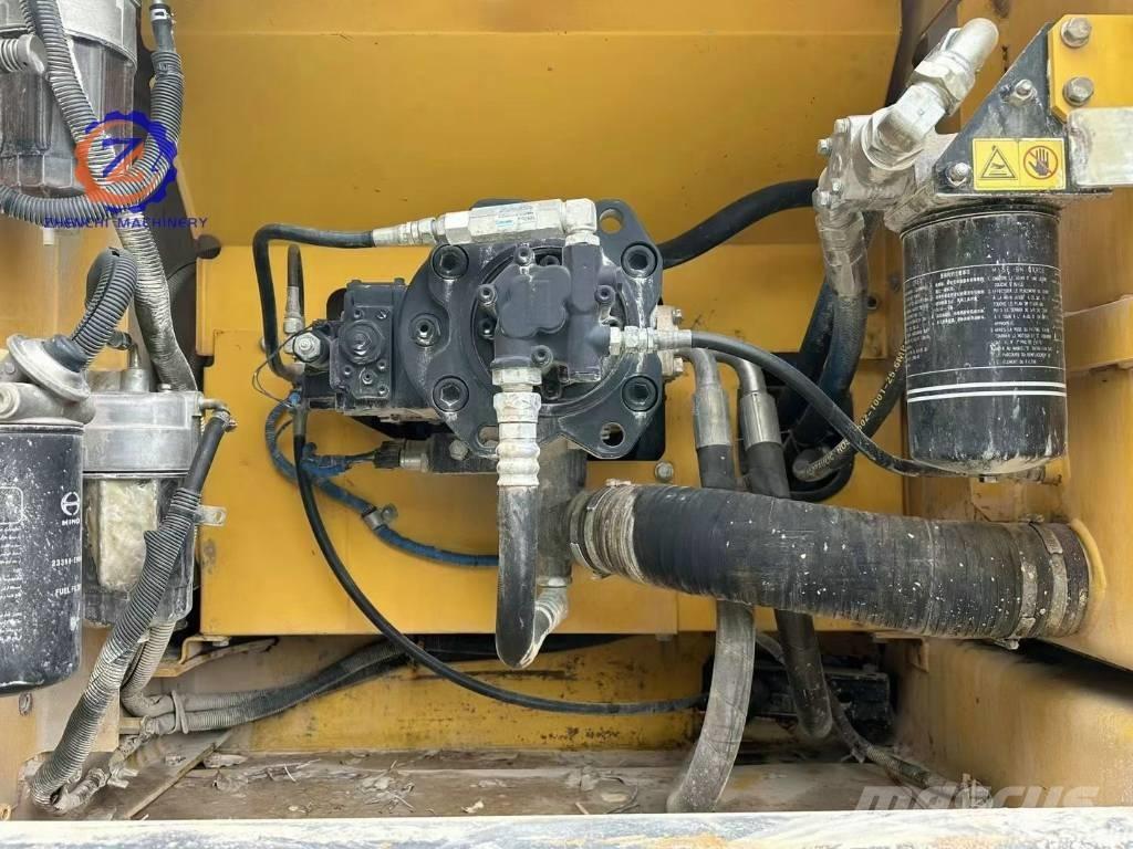 Kobelco SK 350-8 Pásová rýpadla