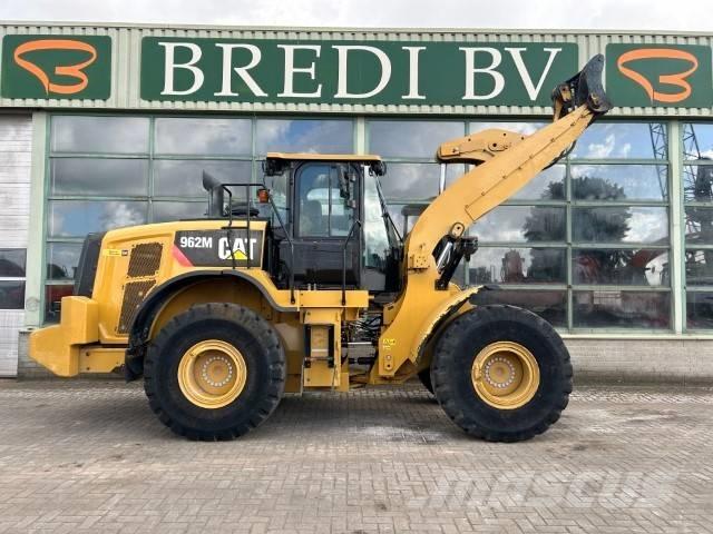 CAT 962 M Kolové nakladače