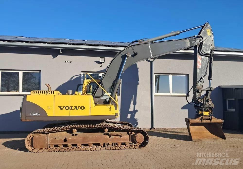 Volvo EC 240 B LC Pásová rýpadla