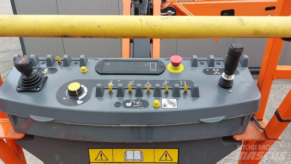 JLG E 400 AJPN Kloubové plošiny