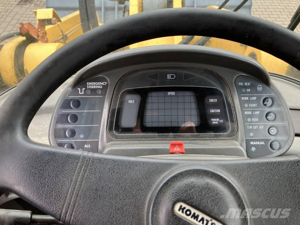 Komatsu WA 420 Kolové nakladače