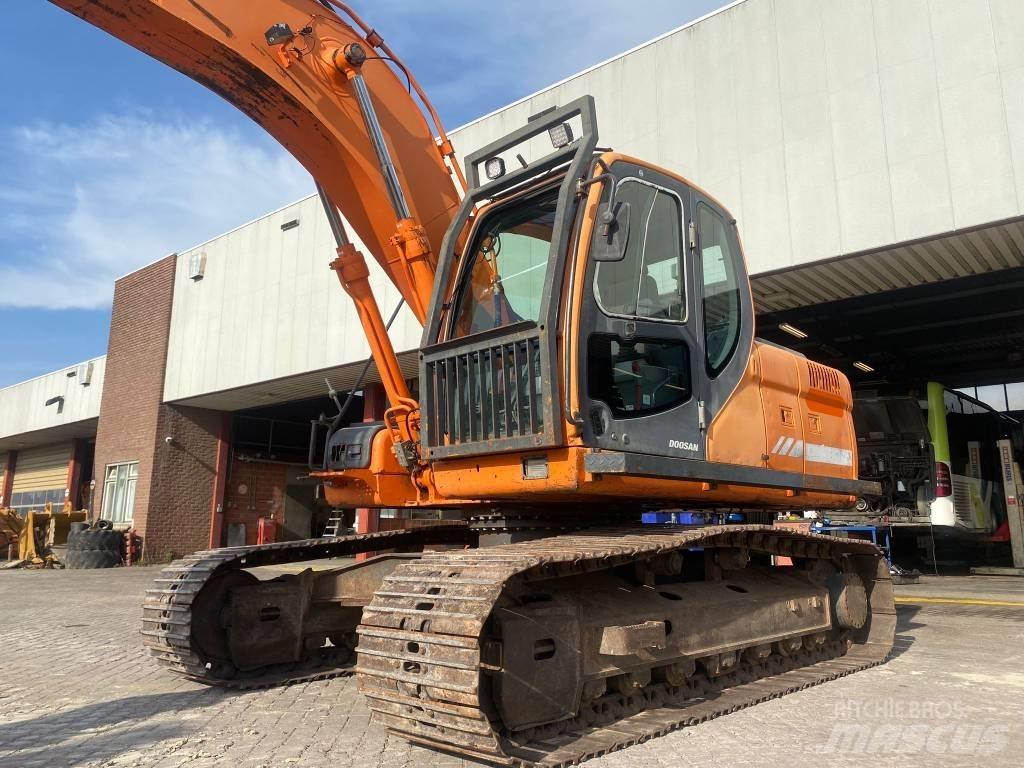 Doosan DX 180 LC Pásová rýpadla