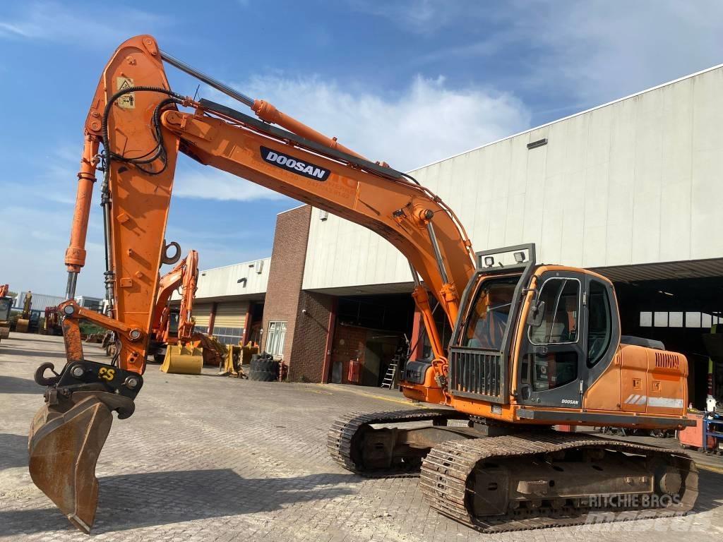 Doosan DX 180 LC Pásová rýpadla