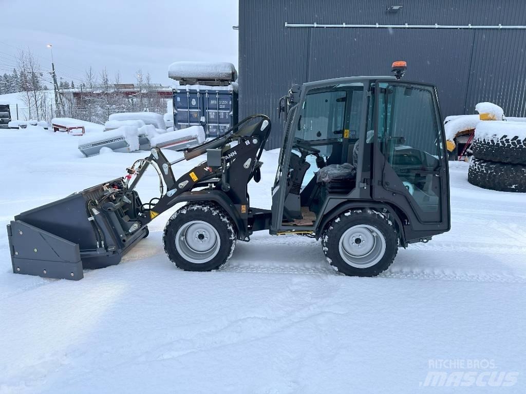 Weidemann 1260LP Kompaktní traktory