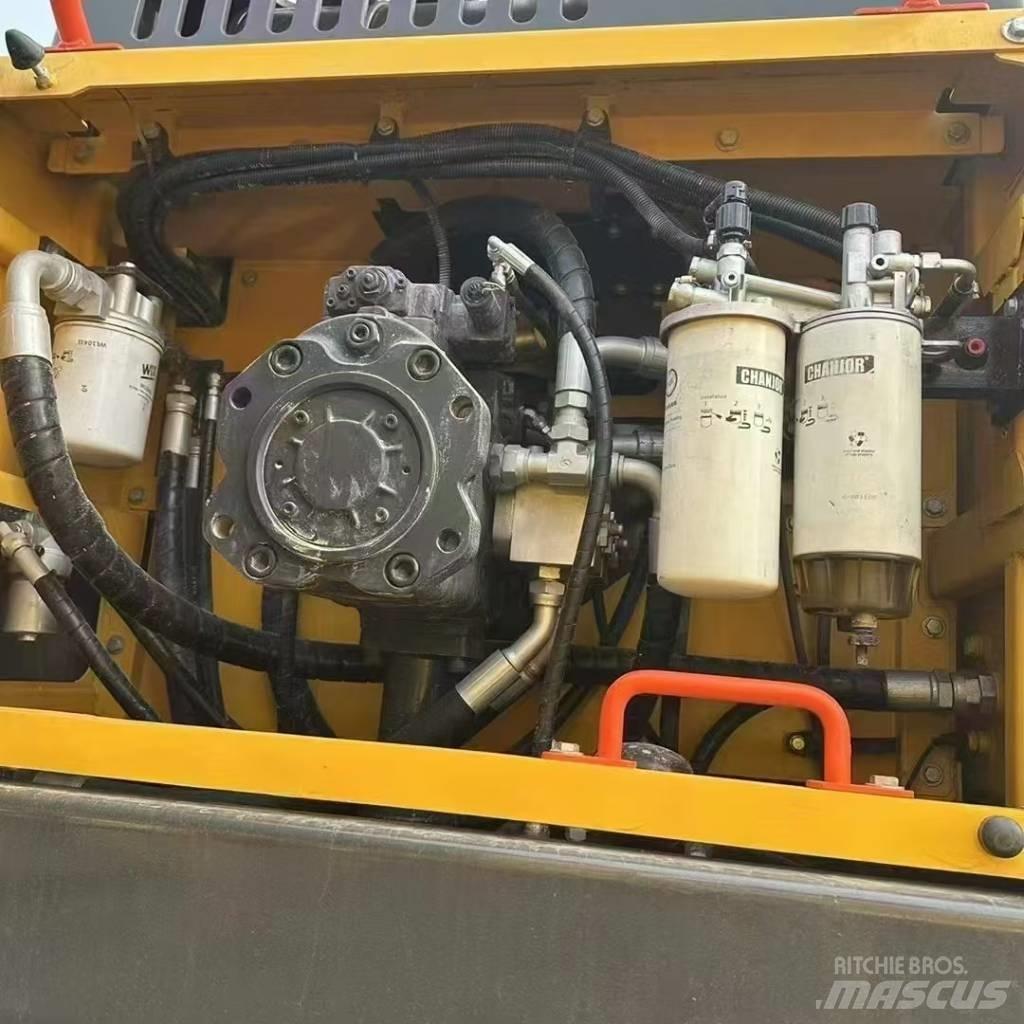 Volvo 480D Pásová rýpadla