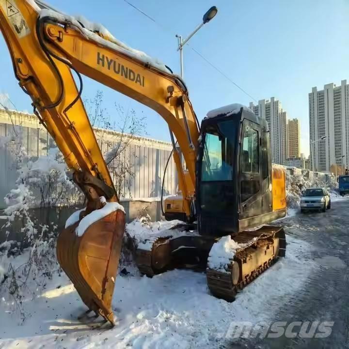 Hyundai 110 VS Pásová rýpadla