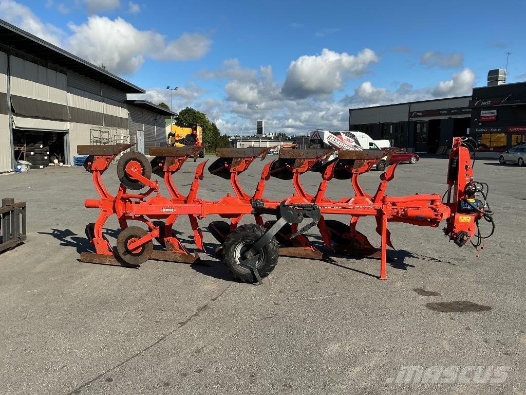Kuhn Vari-Master 123 Oboustranné pluhy
