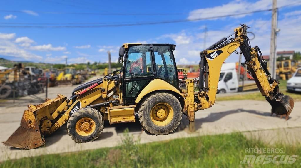 CAT 428 E Rýpadlo-nakladače