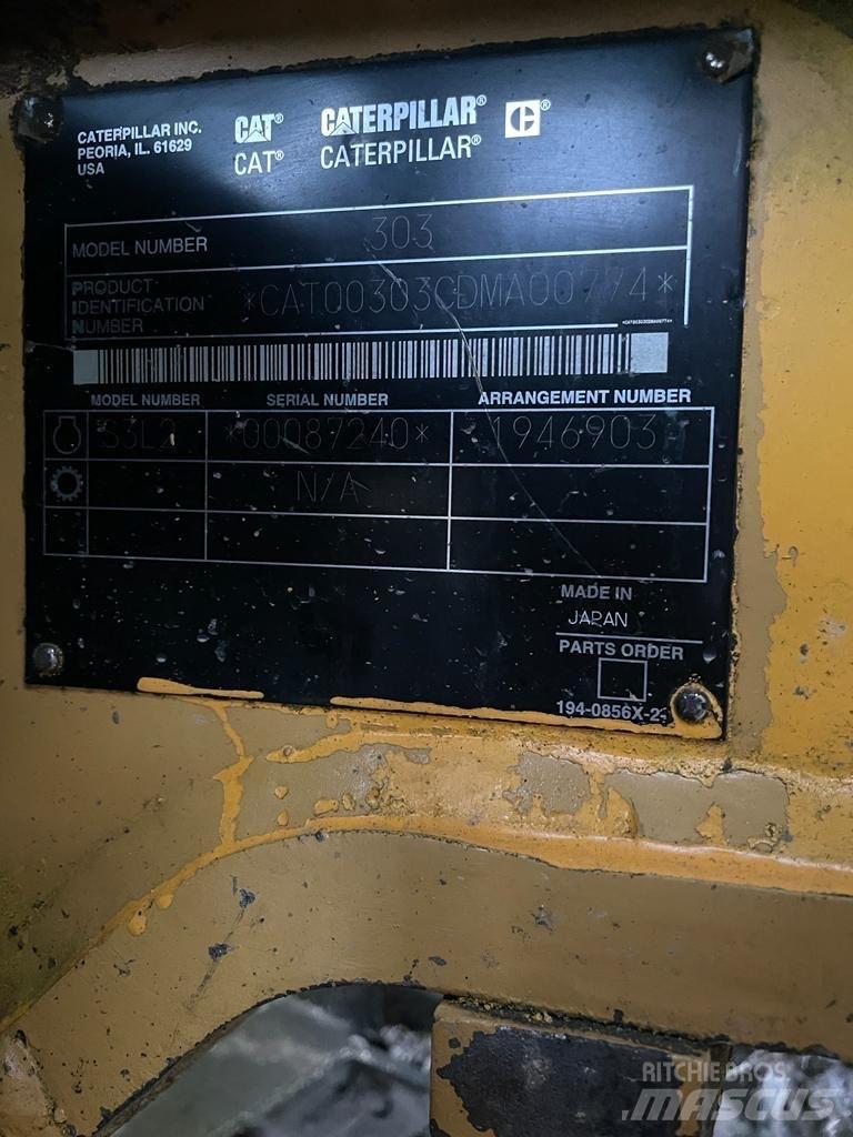CAT 303 CR Mini rýpadla < 7t