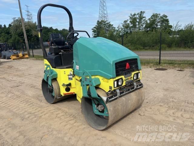 Ammann ARX 26 Tandemové válce