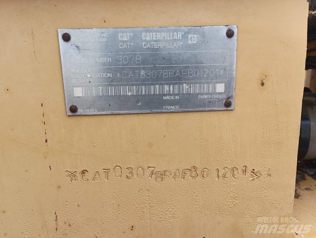 CAT 307 B Midi rýpadla 7t - 12t