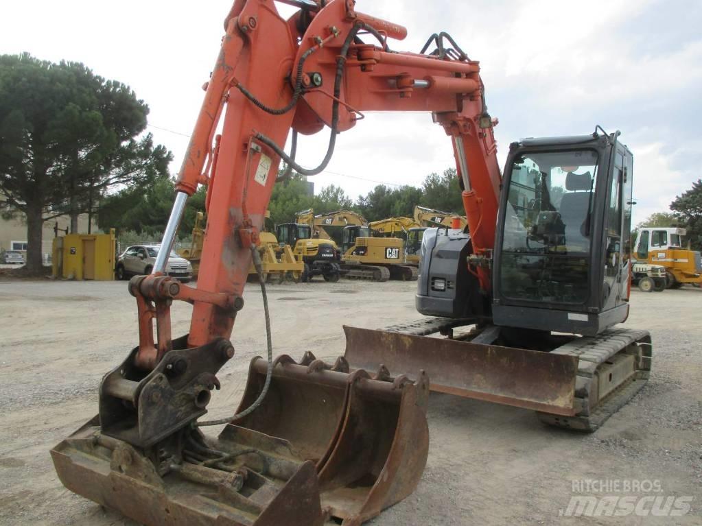 Hitachi ZX 85 US-3 Midi rýpadla 7t - 12t
