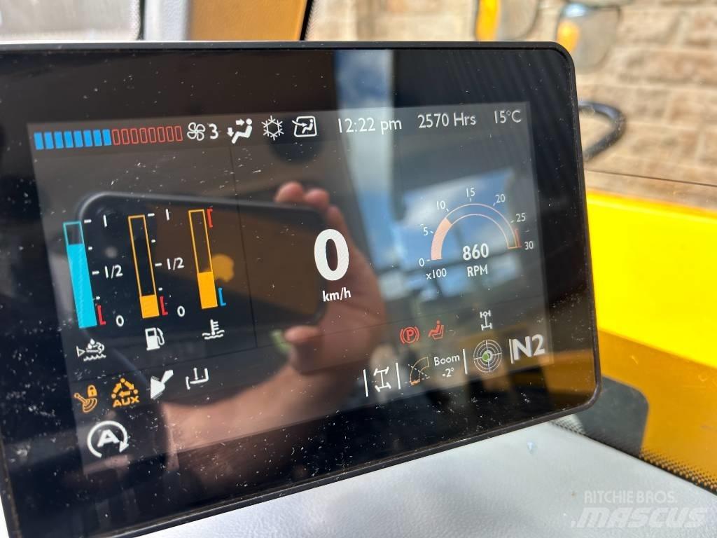 JCB 542-70 Agri Xtra Teleskopické nakladače pro zemědělství